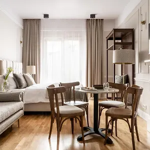 Avanti Palazzo Poland